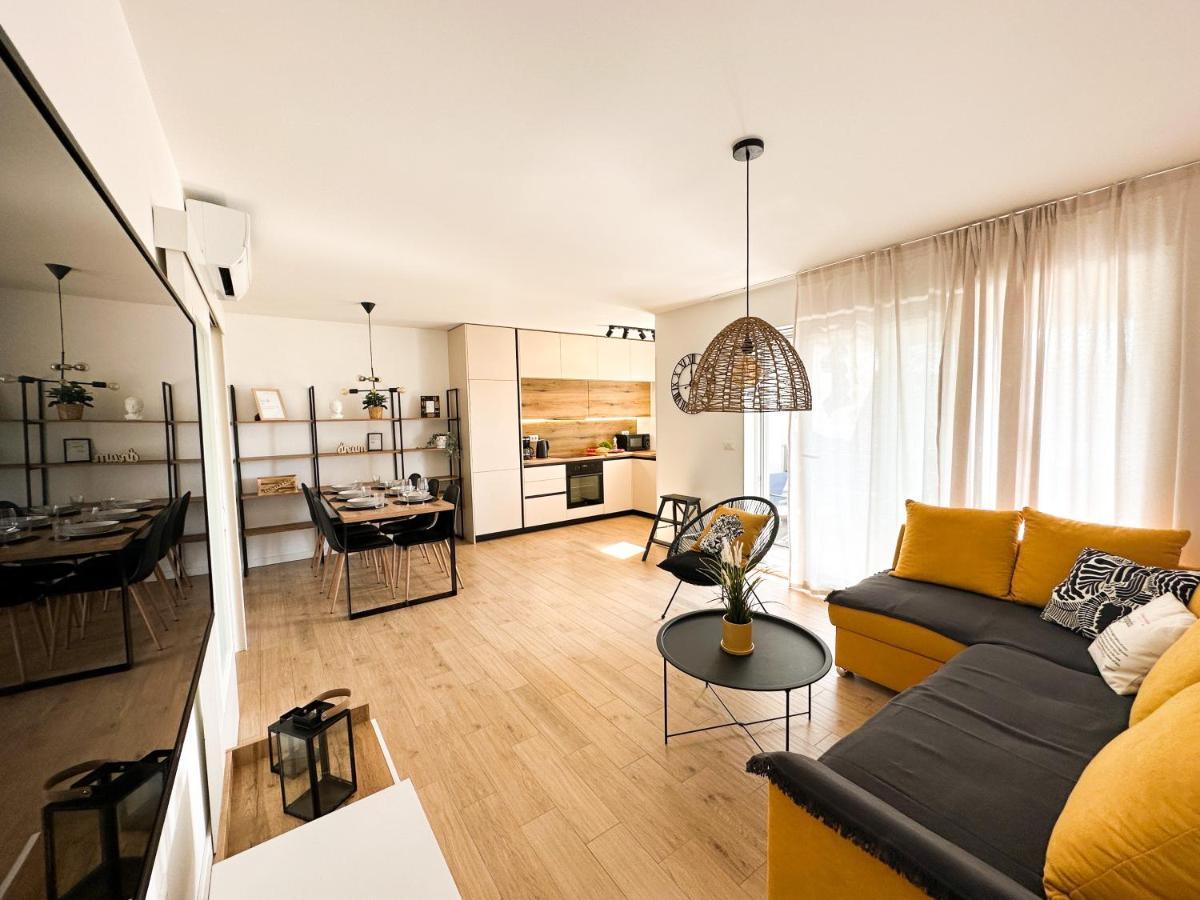 Apartment Ulika Parentina *