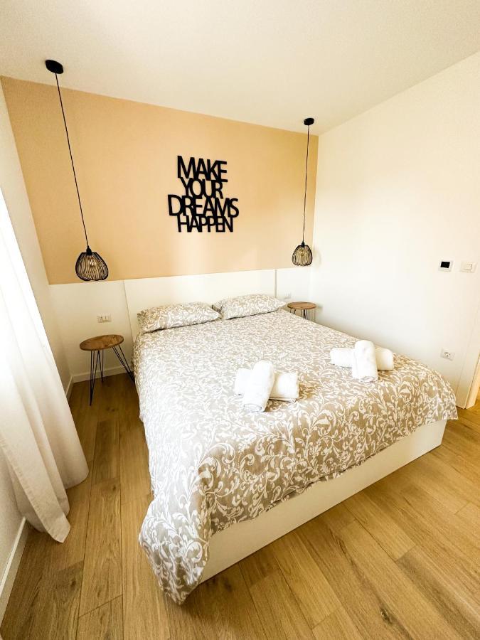 Apartment Ulika Parentina *